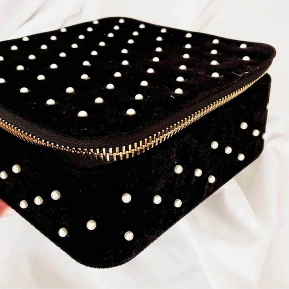 Lele Sadoughi Jewlery Case - NWT
